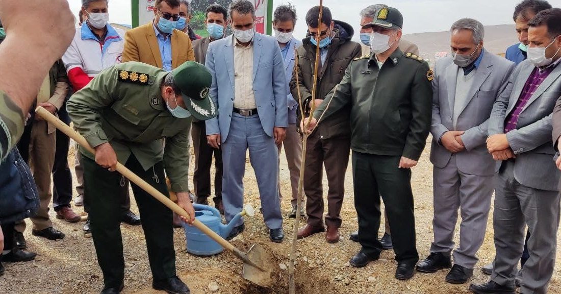برگزاری جشن درختکاری به مناسبت آغاز هفته منابع طبیعی