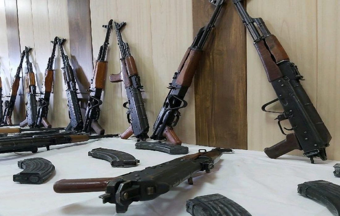 کشف ۳ هــــــــزار قبضه انواع سلاح جنگی در لرستان