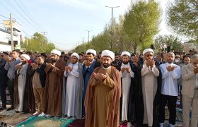 اقامه نماز عید سعید فطر در شهرستان دلفان