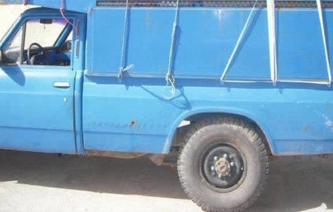 توقیف خودروی حامل بیش از هزار لیتر روغن موتور قاچاق در دلفان