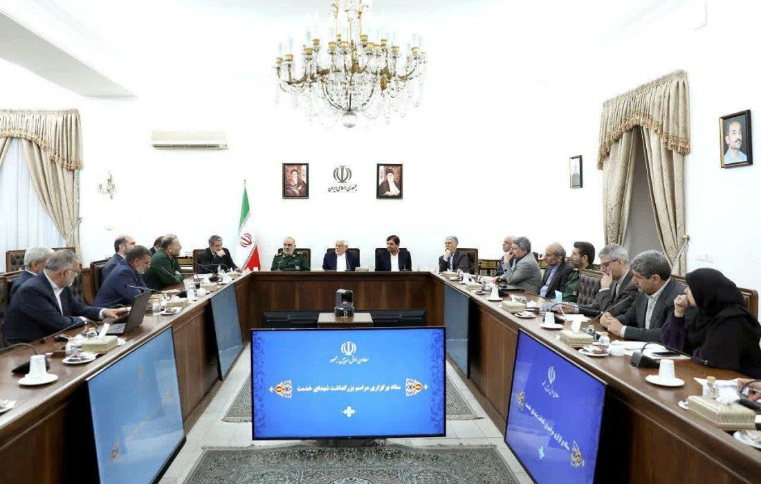 عارف: مراسم بزرگداشت شهدای خدمت به‌عنوان برنامه جامع نظام تلقی شود