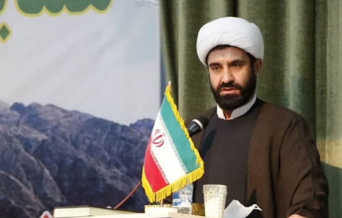 سرپرستی اداره کردن عمده ادارات شهرستان دلفان را خلاف شأن جایگاه ونشانه نا کارآمدی وبی ثباتی نظام مدیریت در این استان وشهرستان وضایع کردن حقوق مردم می دانیم